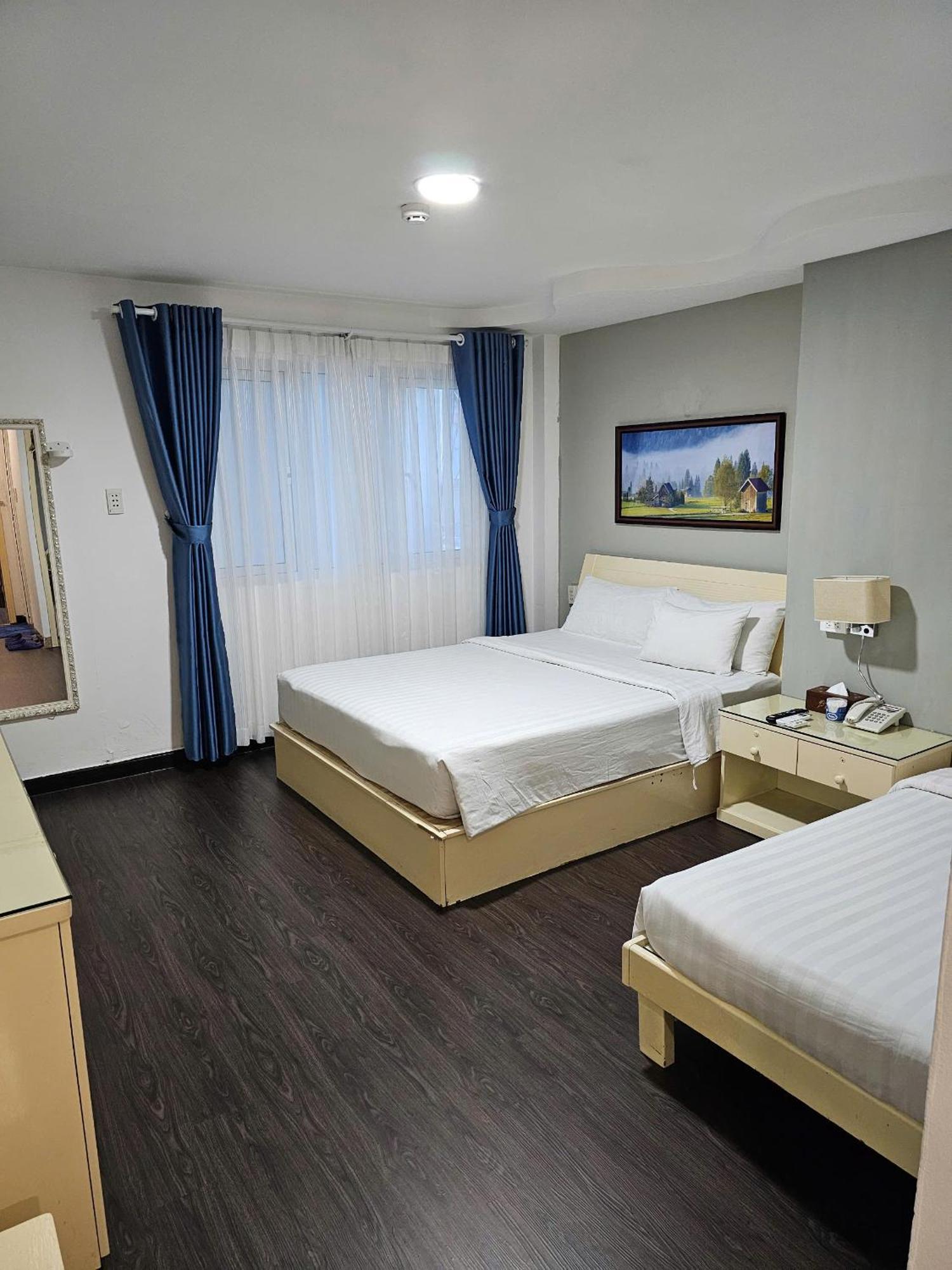 A25 Hotel - 22 Nguyen Cu Trinh Хошимин Экстерьер фото