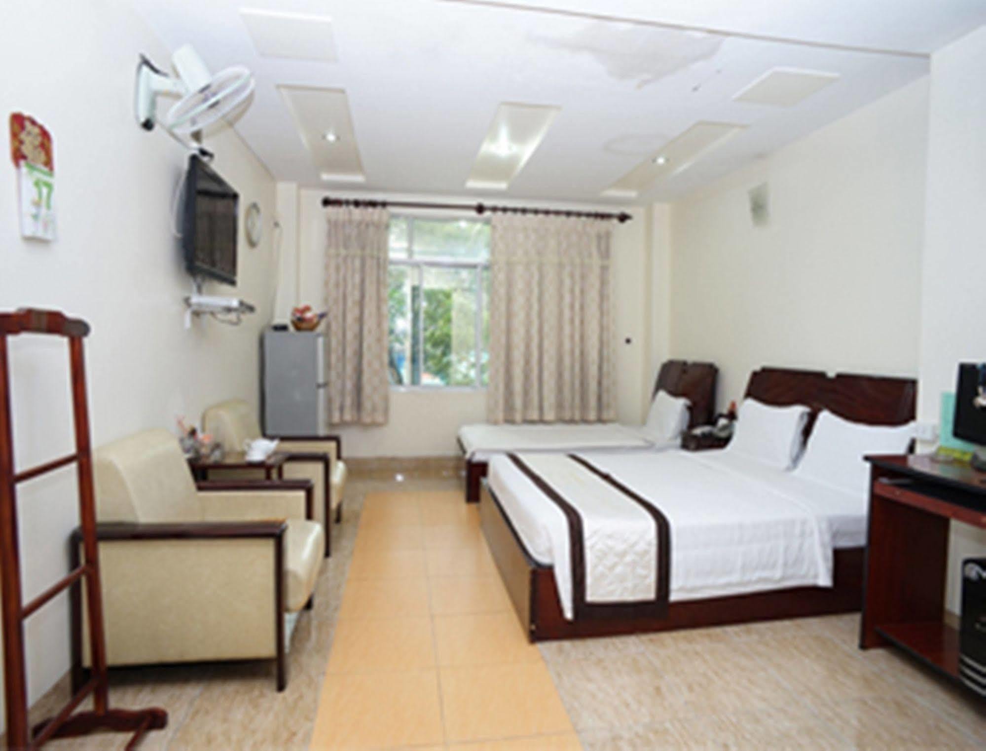 A25 Hotel - 22 Nguyen Cu Trinh Хошимин Экстерьер фото